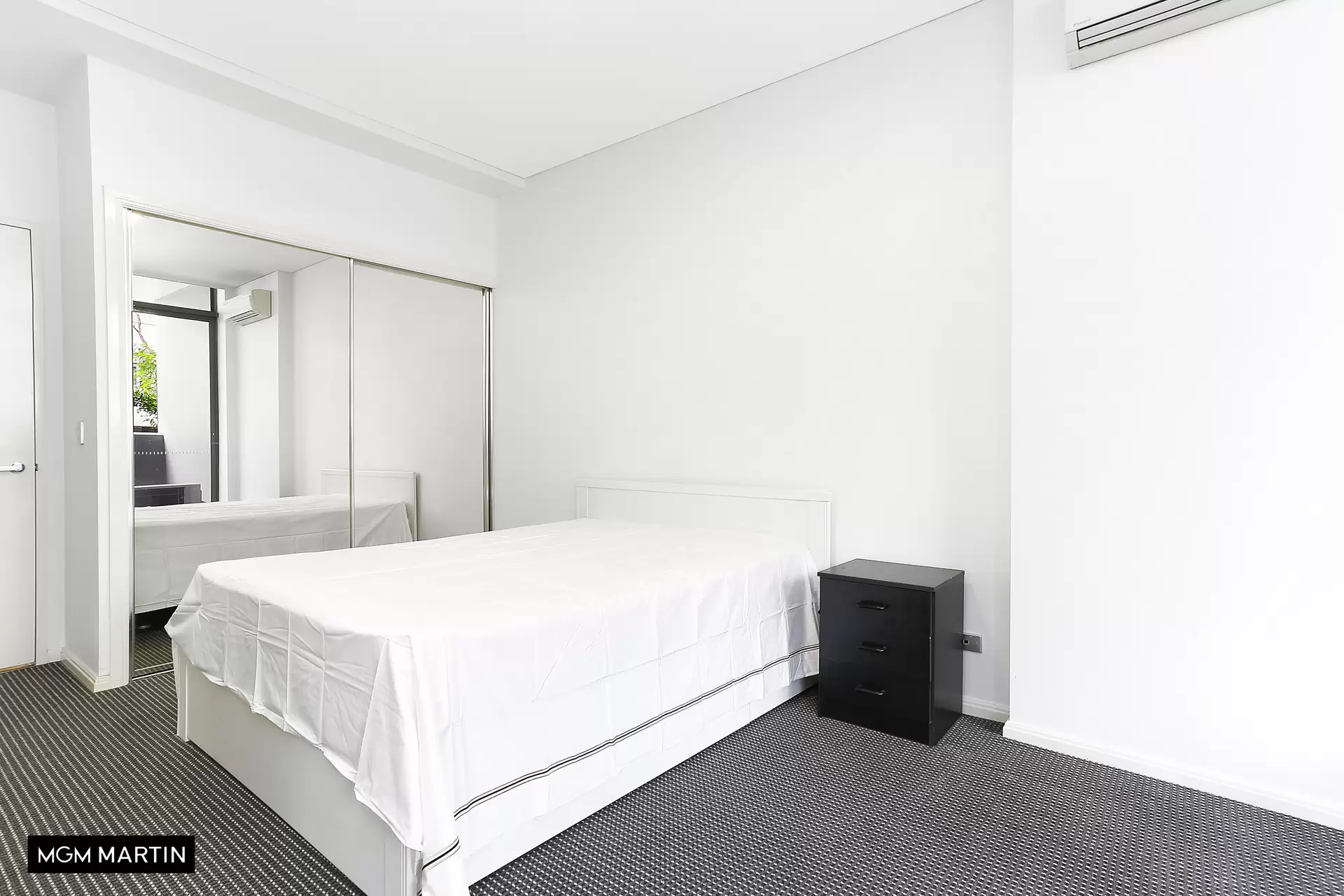 225/5 Defries Avenue, Zetland Leased by MGM Martin - image 1