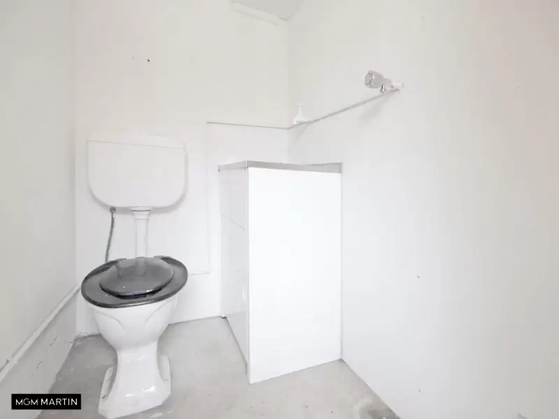 2/19 Maroubra Road, Maroubra Leased by MGM Martin - image 1
