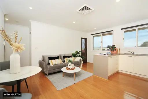 16/52 Wentworth Avenue, Mascot Sold by MGM Martin
