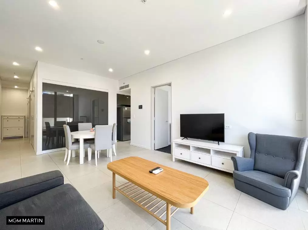 102/6 Bourke Street, Mascot Leased by MGM Martin - image 1