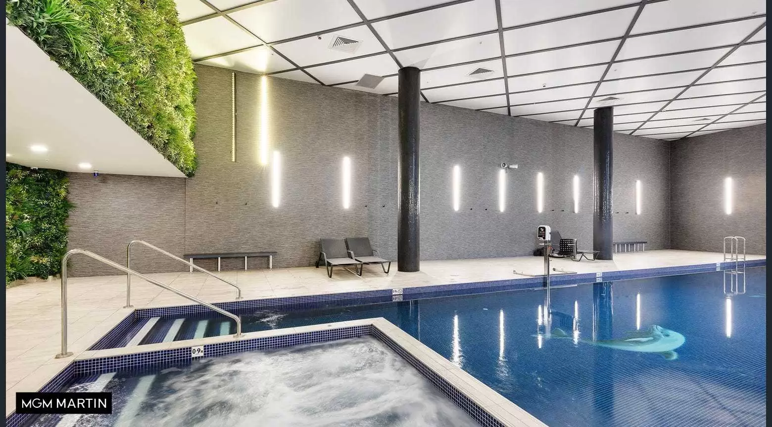 102/6 Bourke Street, Mascot Leased by MGM Martin - image 1