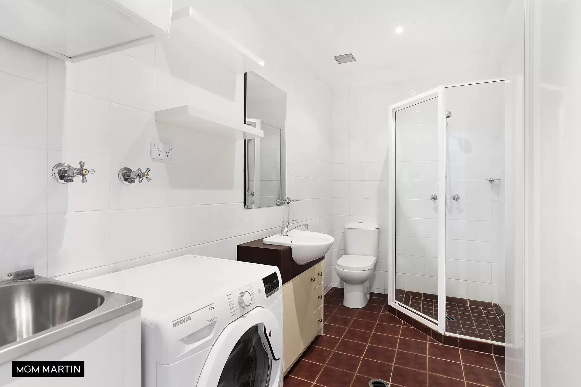 8/26-30 Epsom Road, Zetland Leased by MGM Martin - image 1