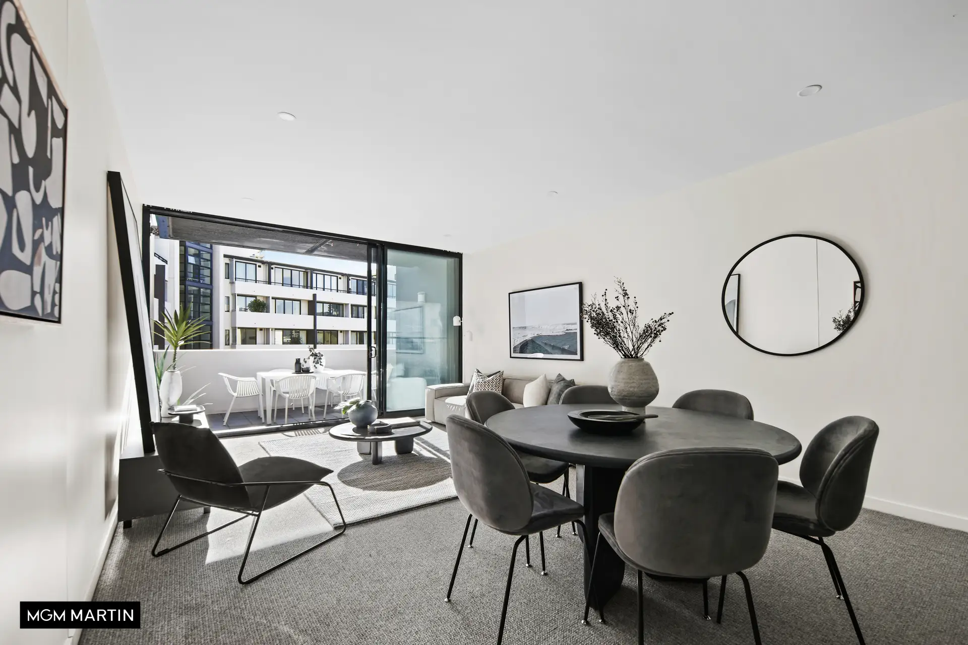 3510/2 Wolseley Grove, Zetland Sold by MGM Martin - image 1