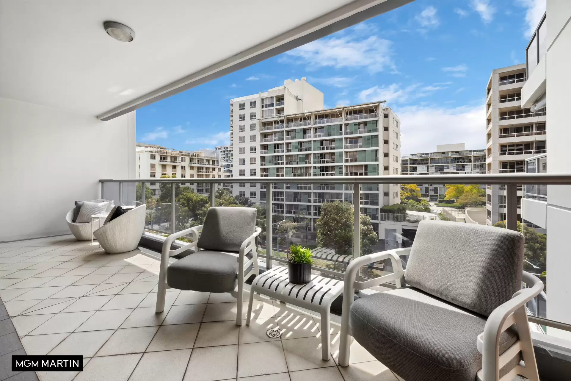 625/7 Potter Street, Waterloo Sold by MGM Martin - image 1