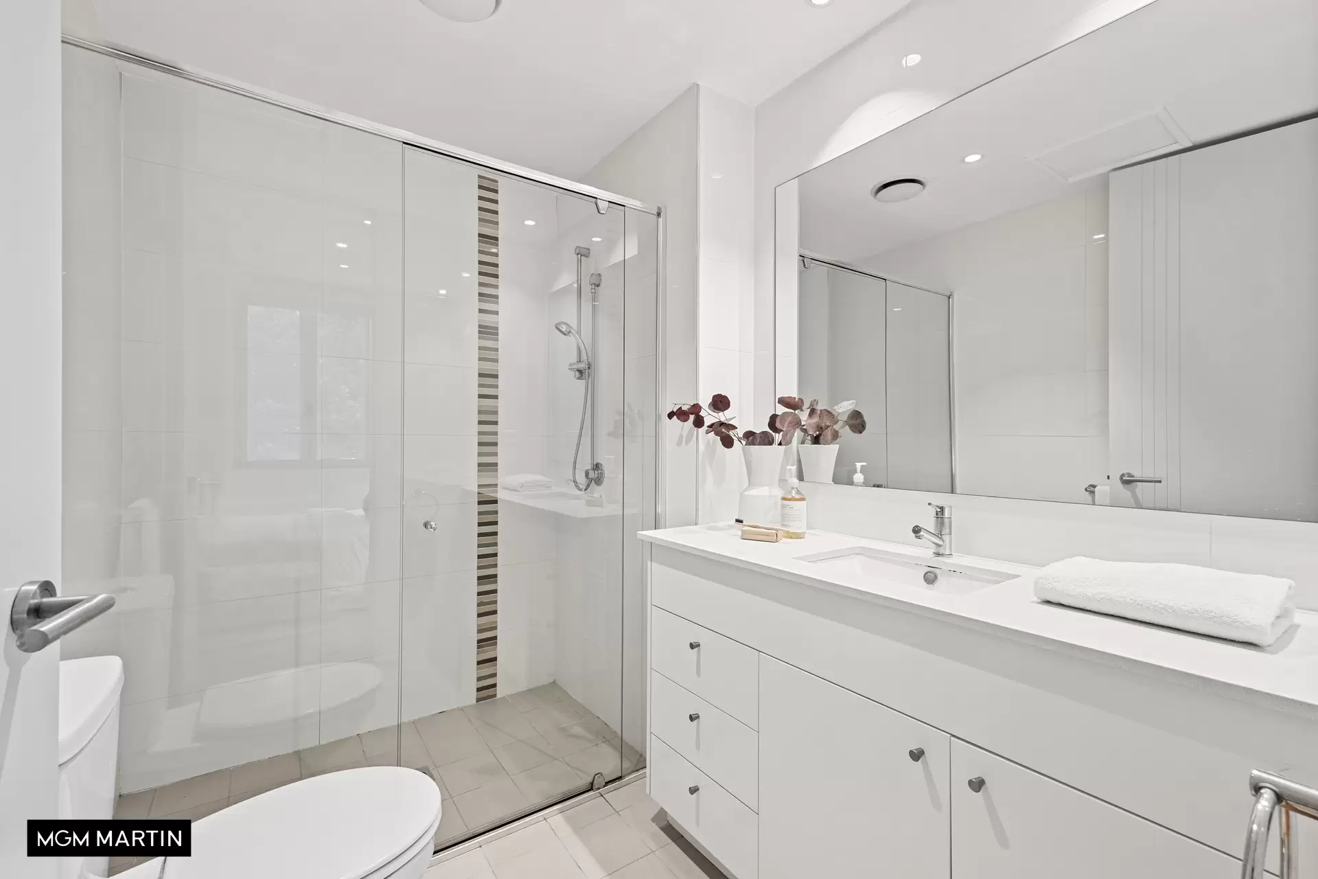 109/2 Allen Street, Waterloo Sold by MGM Martin - image 1