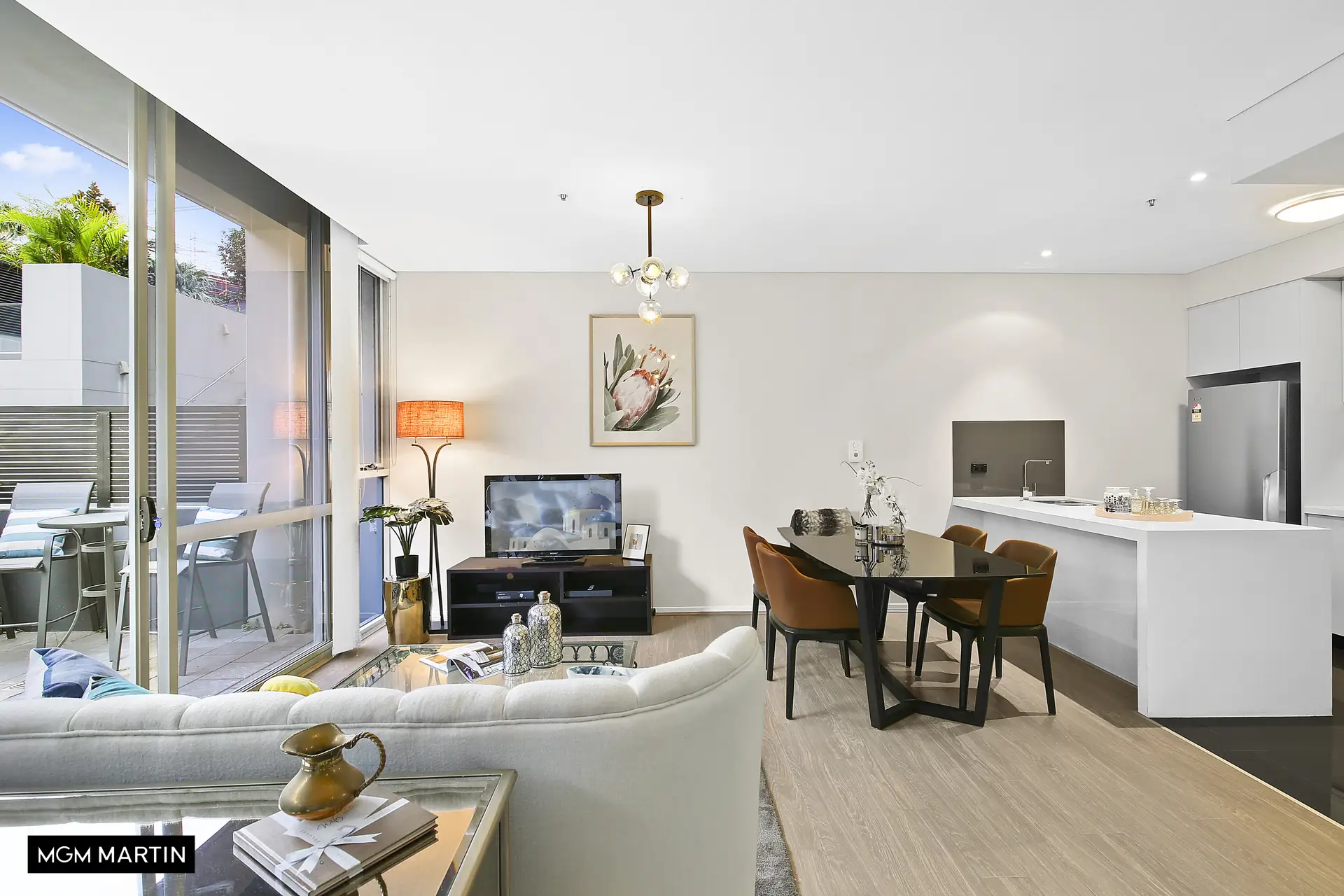 G08/17 Joynton Avenue, Zetland Sold by MGM Martin - image 1