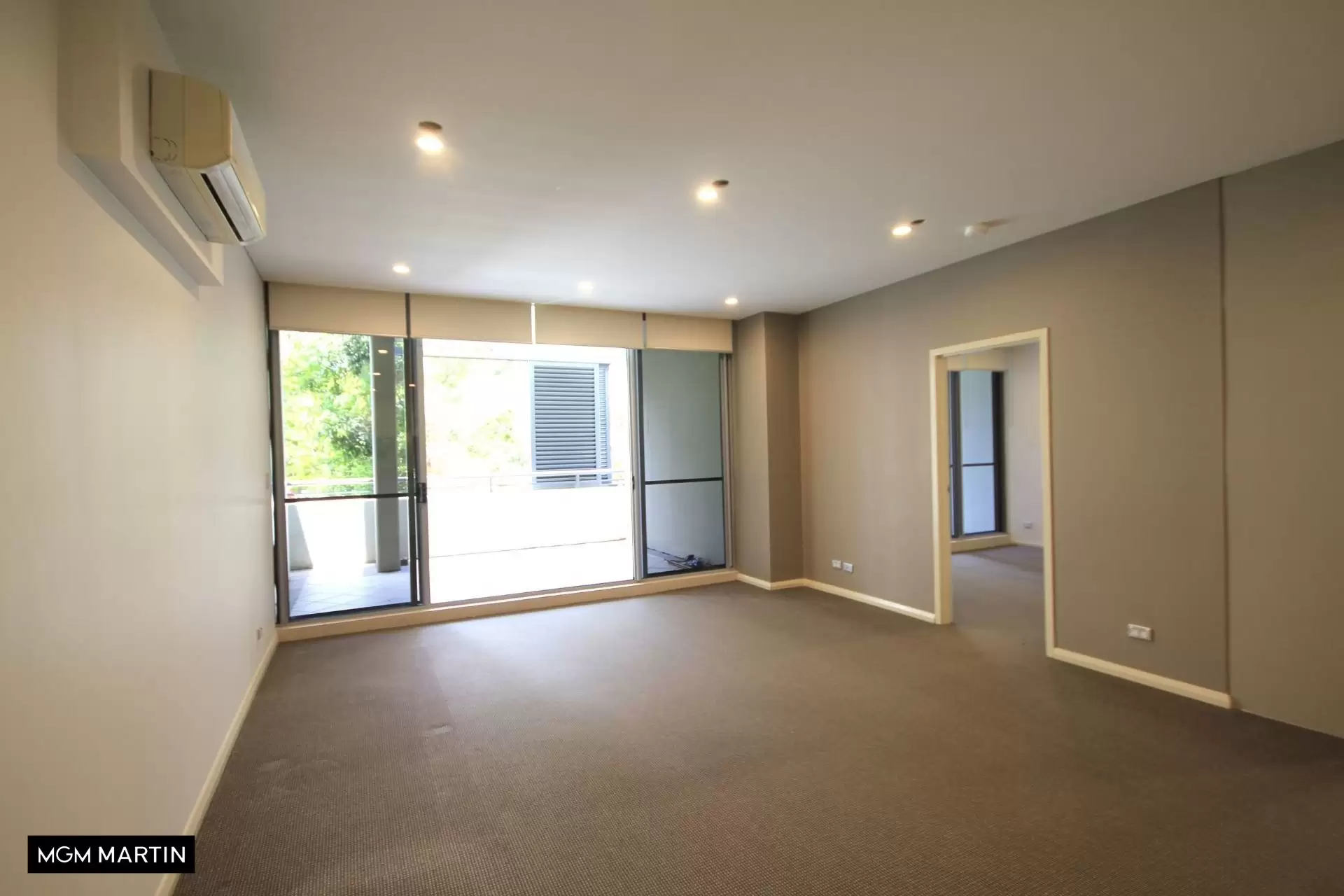 276/635 Gardeners Road, Mascot Leased by MGM Martin - image 1