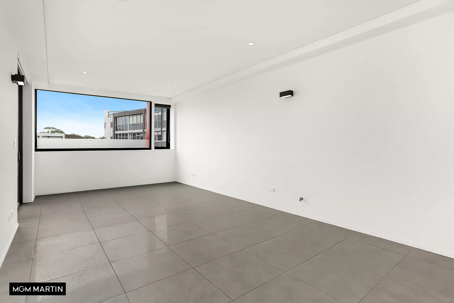 87/5-11 Pyrmont Bridge Road, Camperdown Leased by MGM Martin - image 1