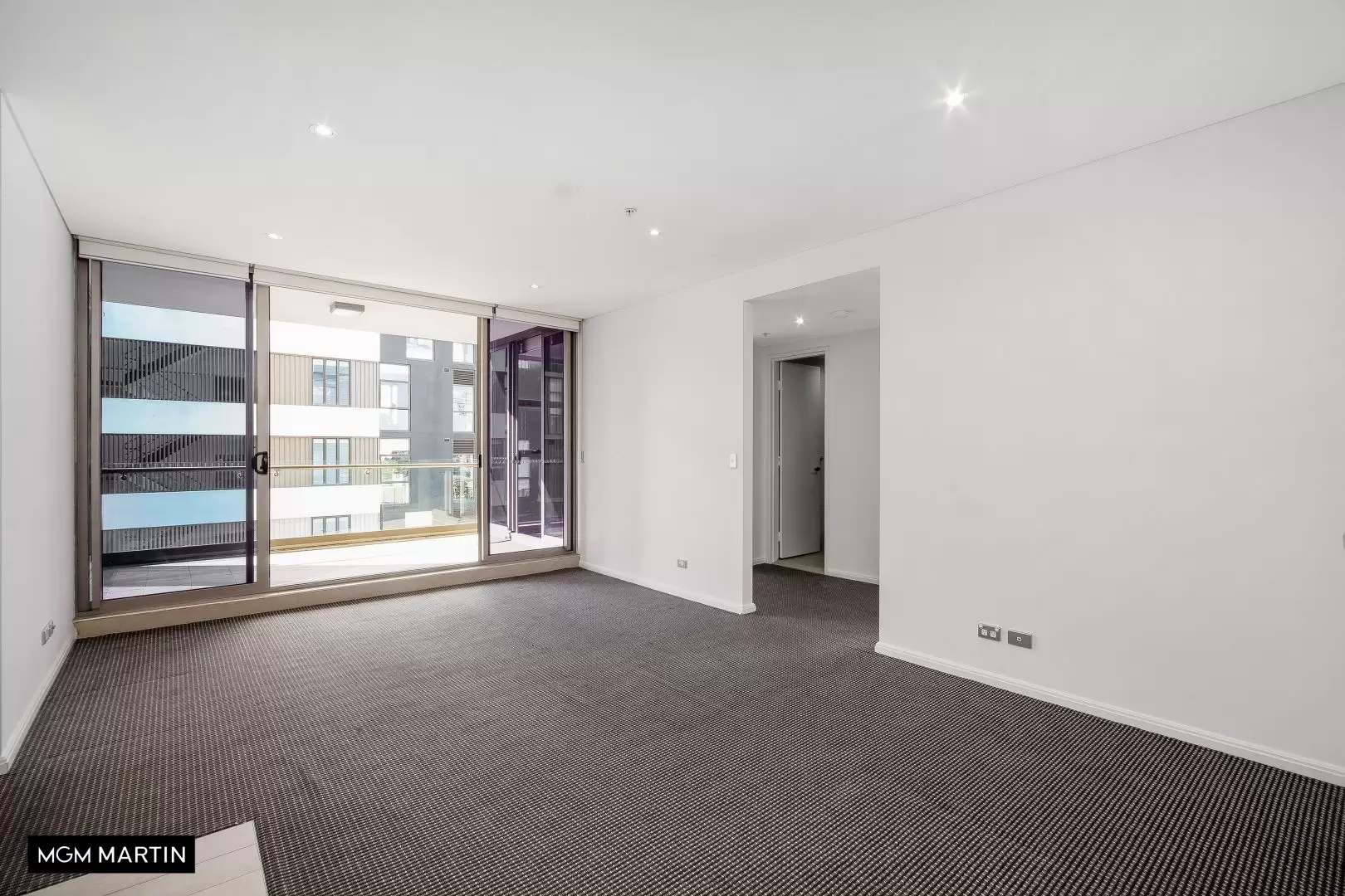 345/10 Victoria Park Parade, Zetland Leased by MGM Martin - image 1