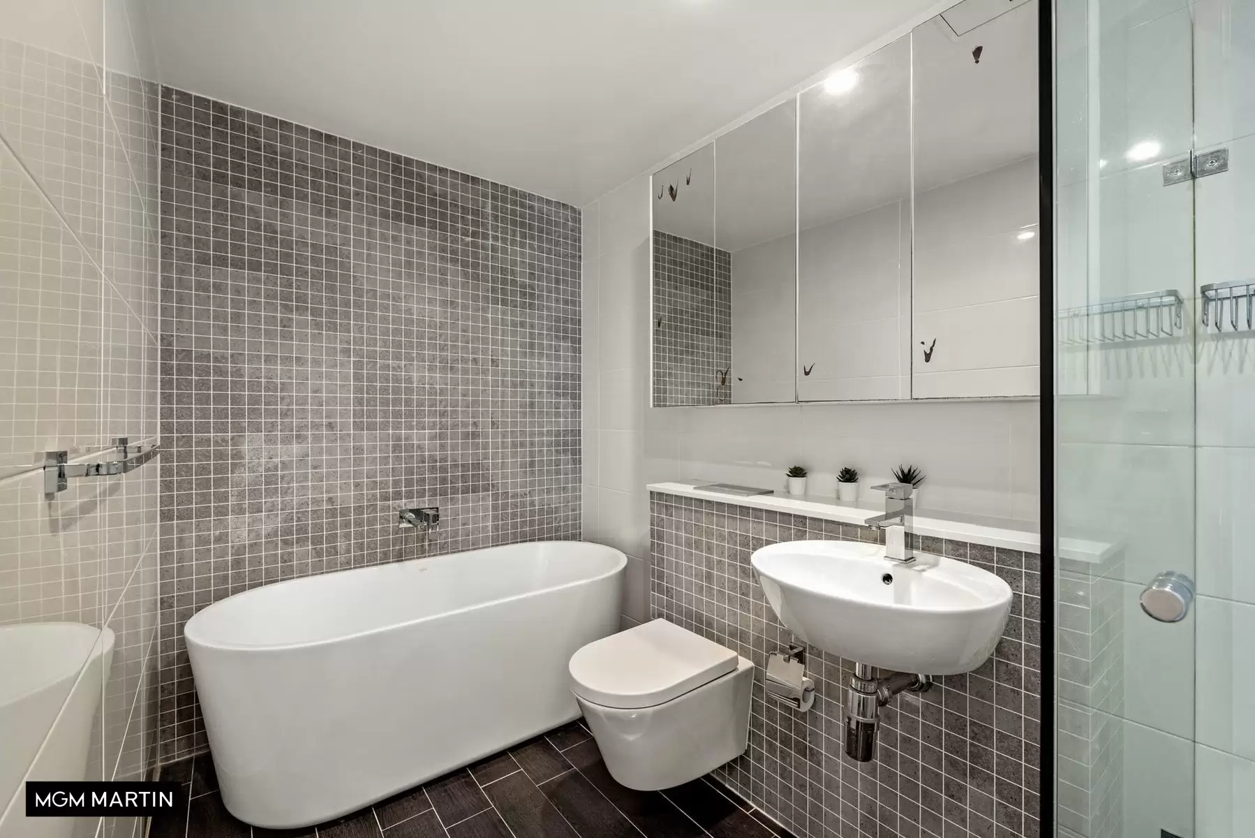 345/10 Victoria Park Parade, Zetland Leased by MGM Martin - image 1