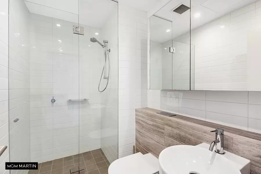 811/18 Ebsworth Street, Zetland Leased by MGM Martin - image 1