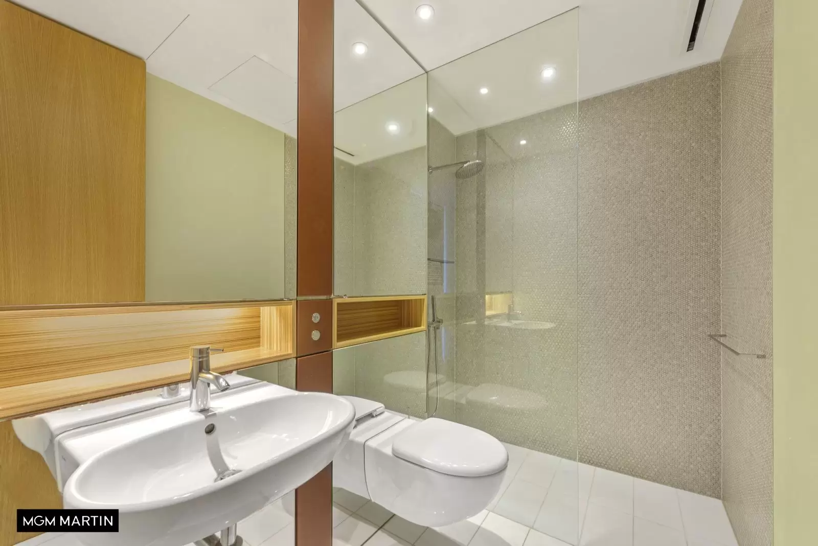 1205/2 Chippendale Way, Chippendale Leased by MGM Martin - image 1