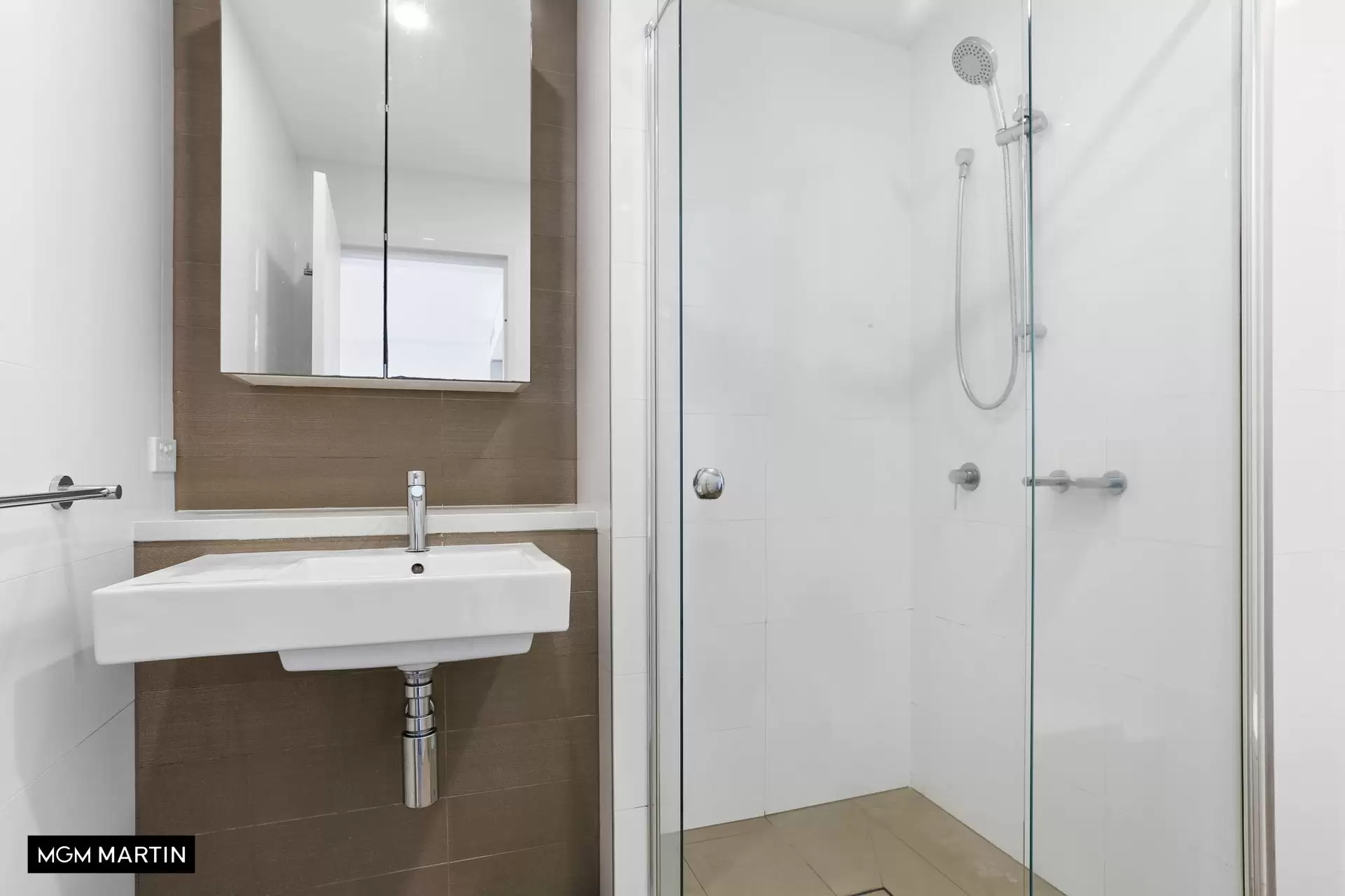 406/8 Avondale Way, Eastwood Leased by MGM Martin - image 1