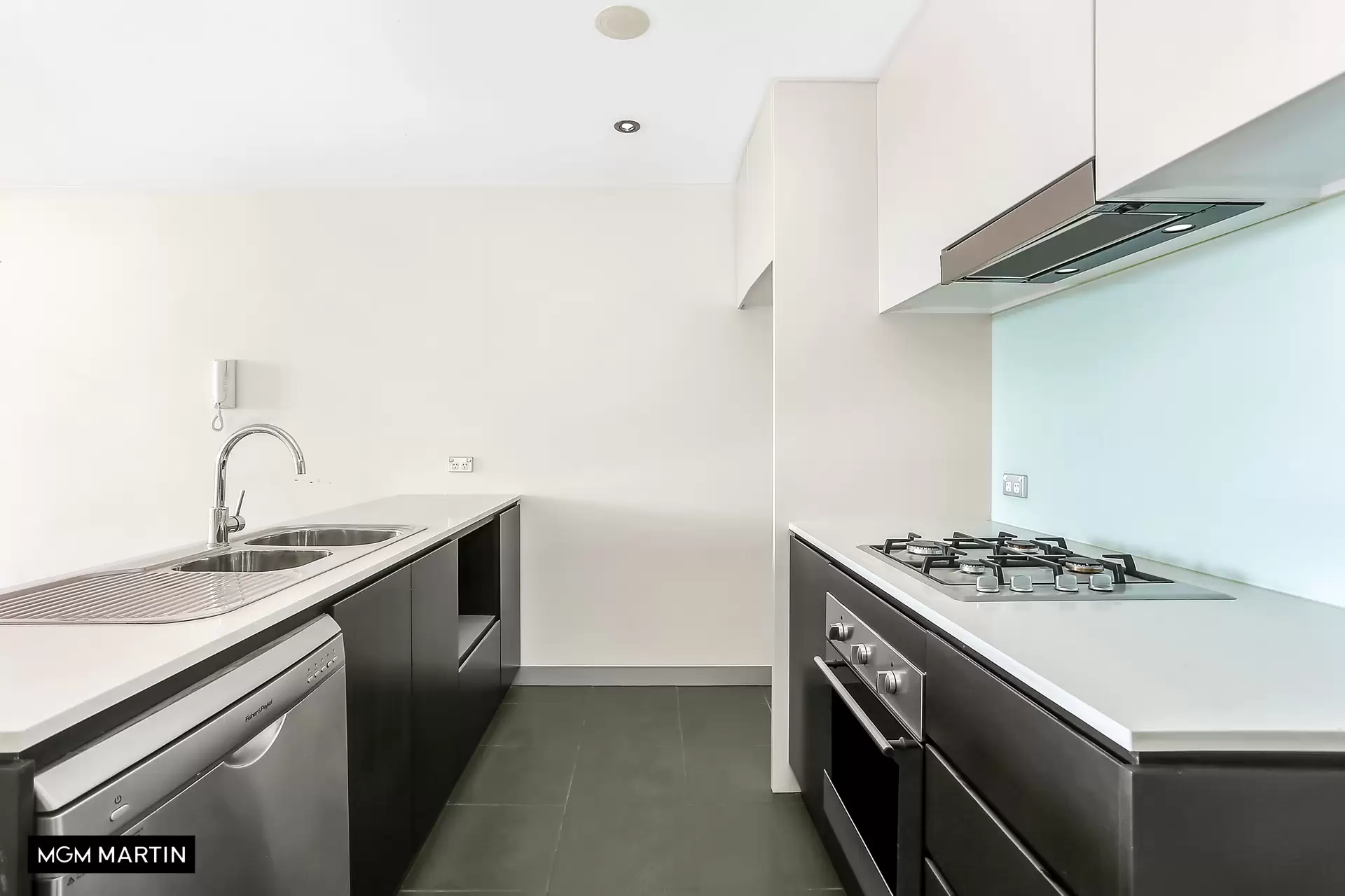 B610/222 Botany Road, Alexandria Leased by MGM Martin - image 1