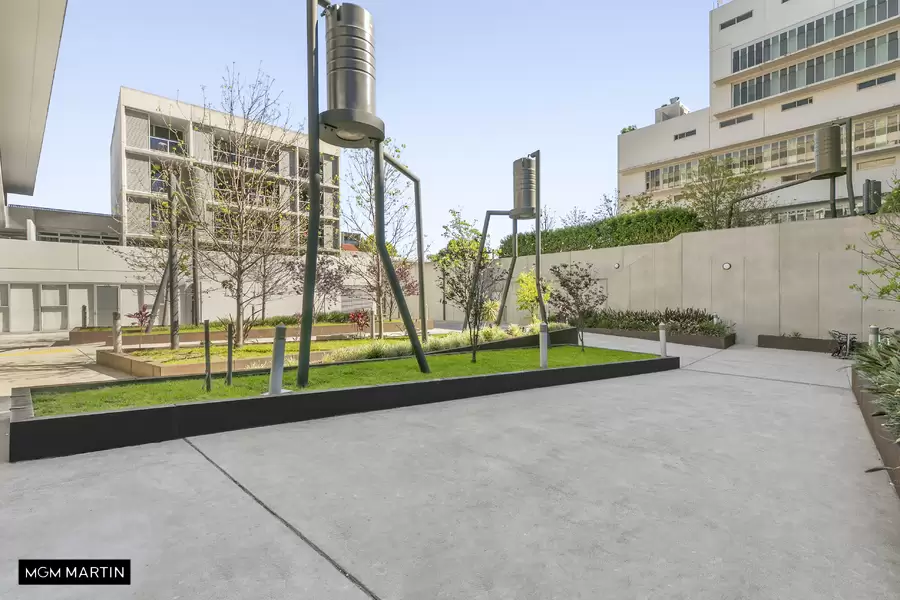 B610/222 Botany Road, Alexandria Leased by MGM Martin - image 1