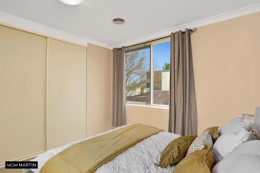 10/966 Botany Road, Mascot Leased by MGM Martin - image 1