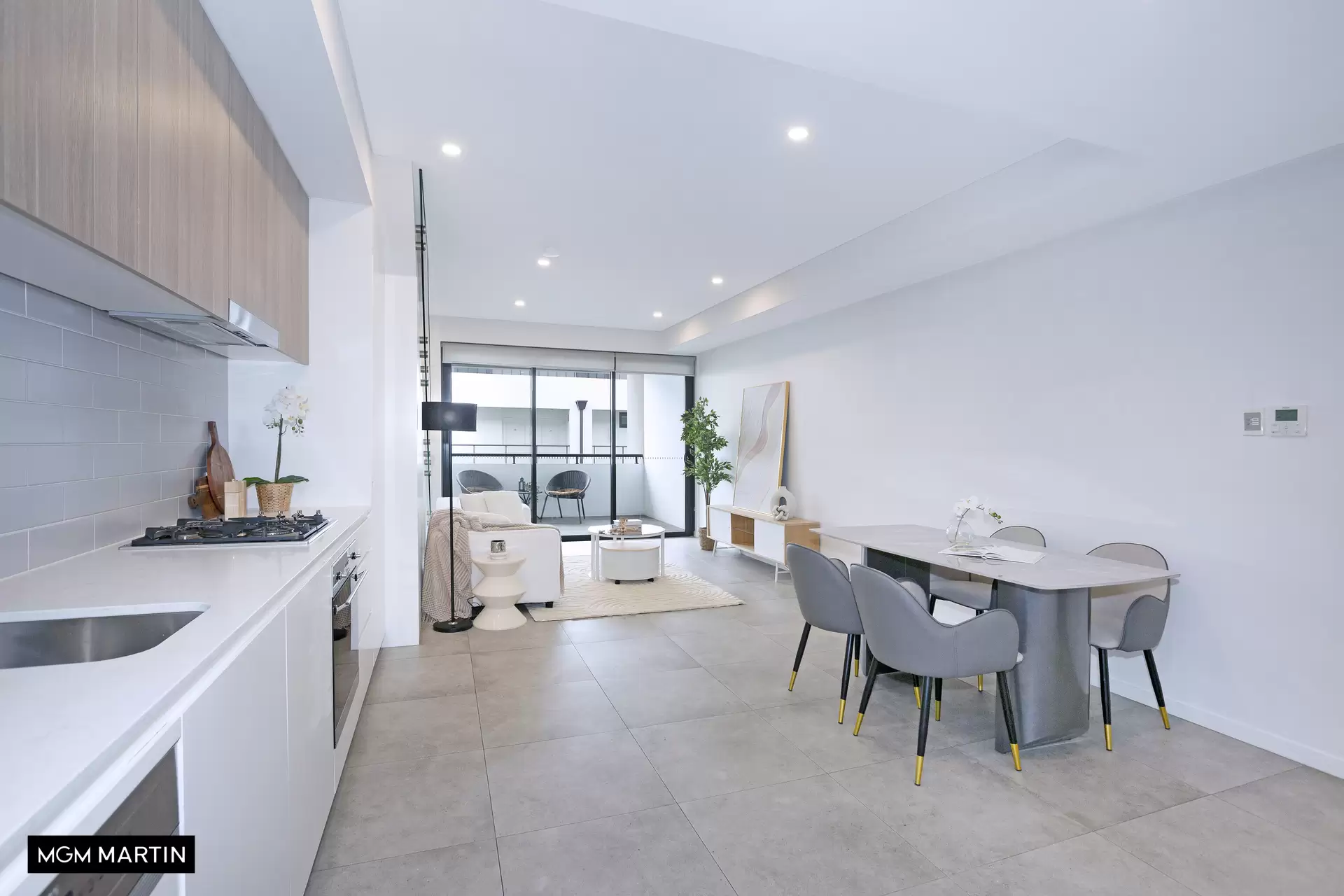 25/904 Botany Road, Mascot Sold by MGM Martin - image 1