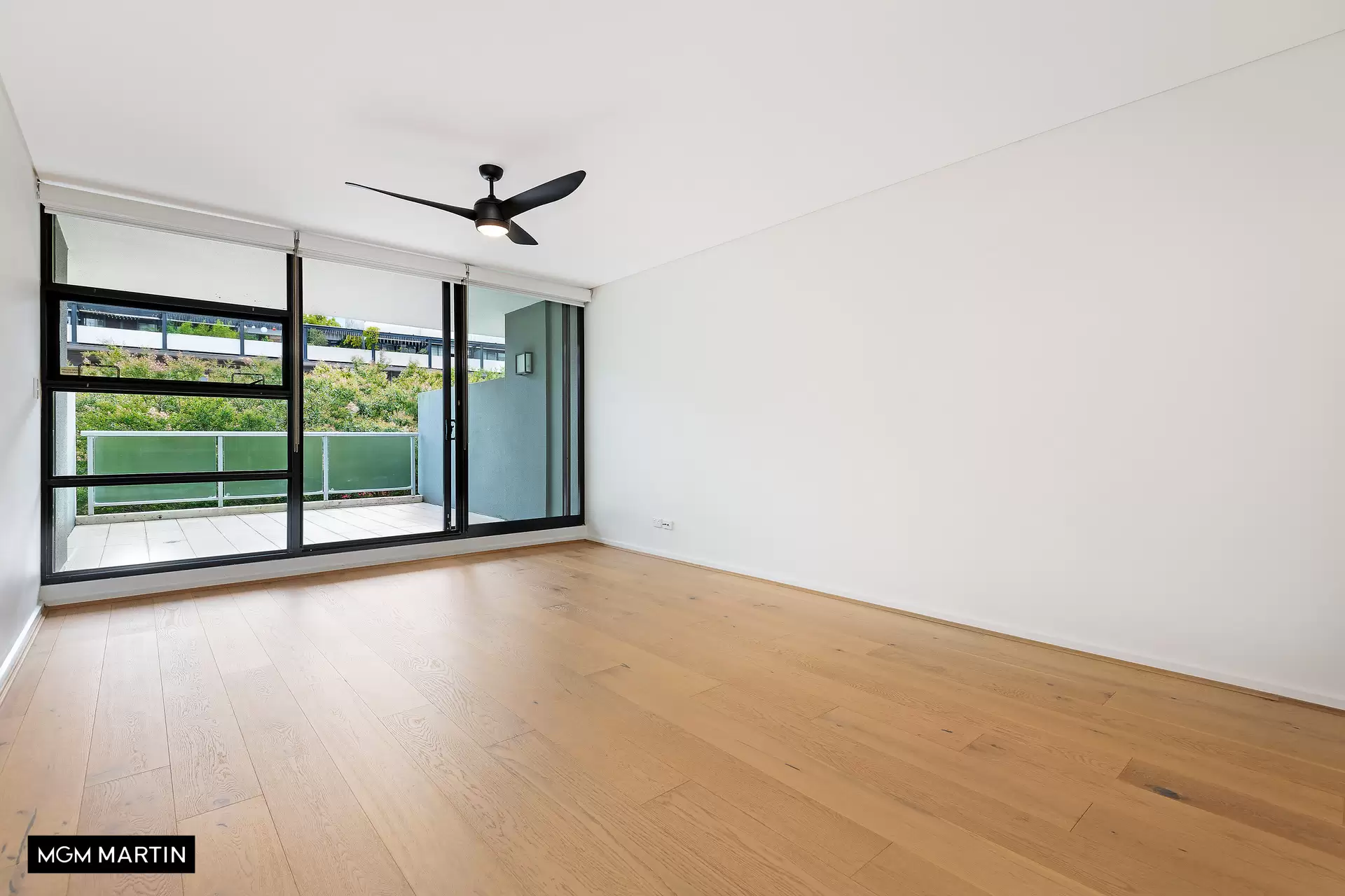 A17/252 Botany Road, Alexandria Leased by MGM Martin - image 1