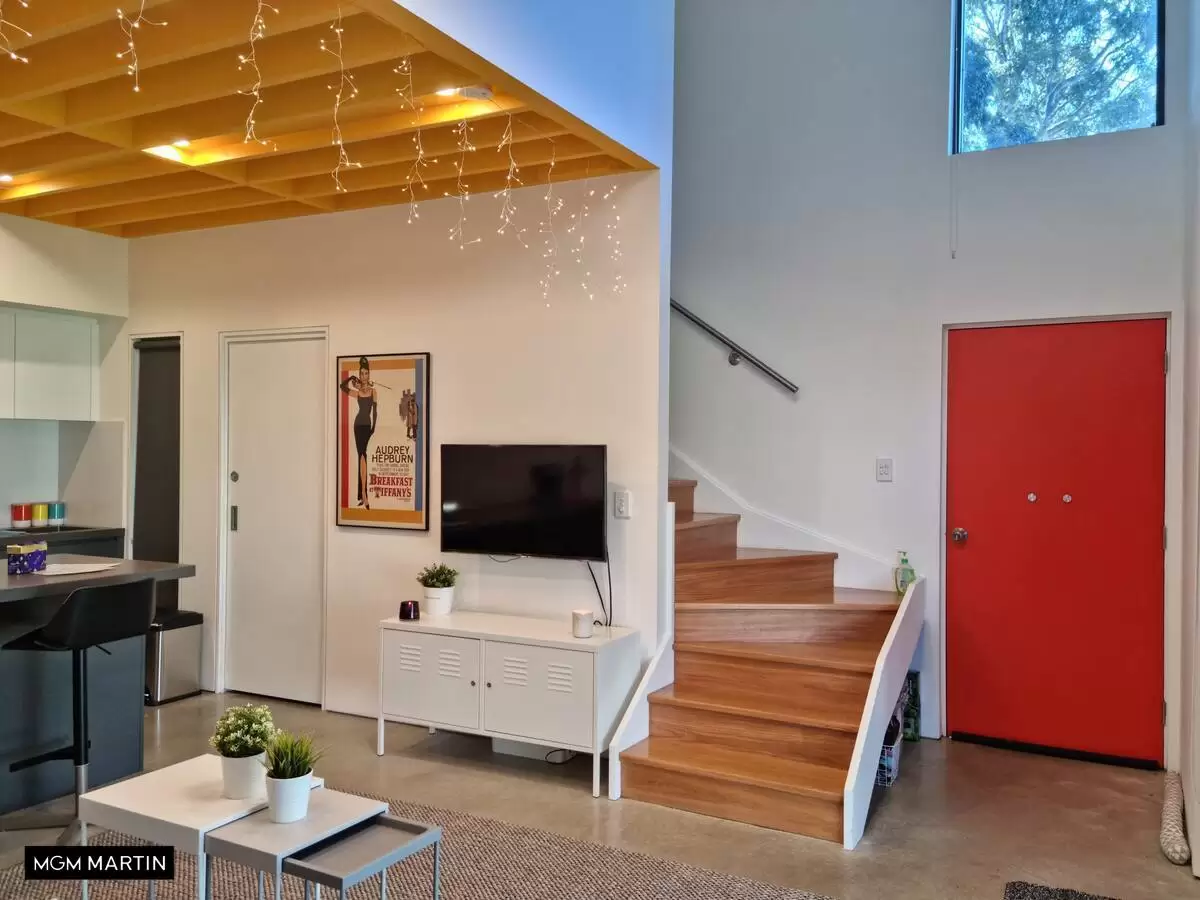 12 Holmes Street, Maroubra Leased by MGM Martin - image 1