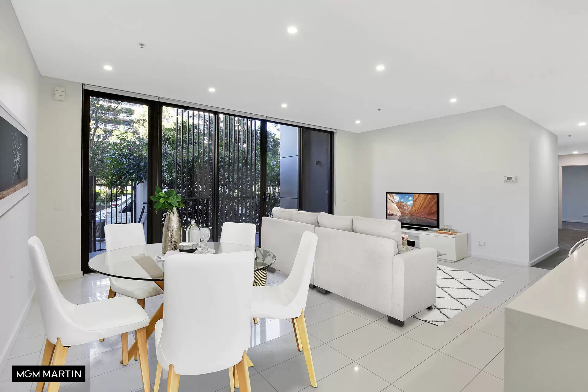 101/3 George Julius Avenue, Zetland Leased by MGM Martin - image 1