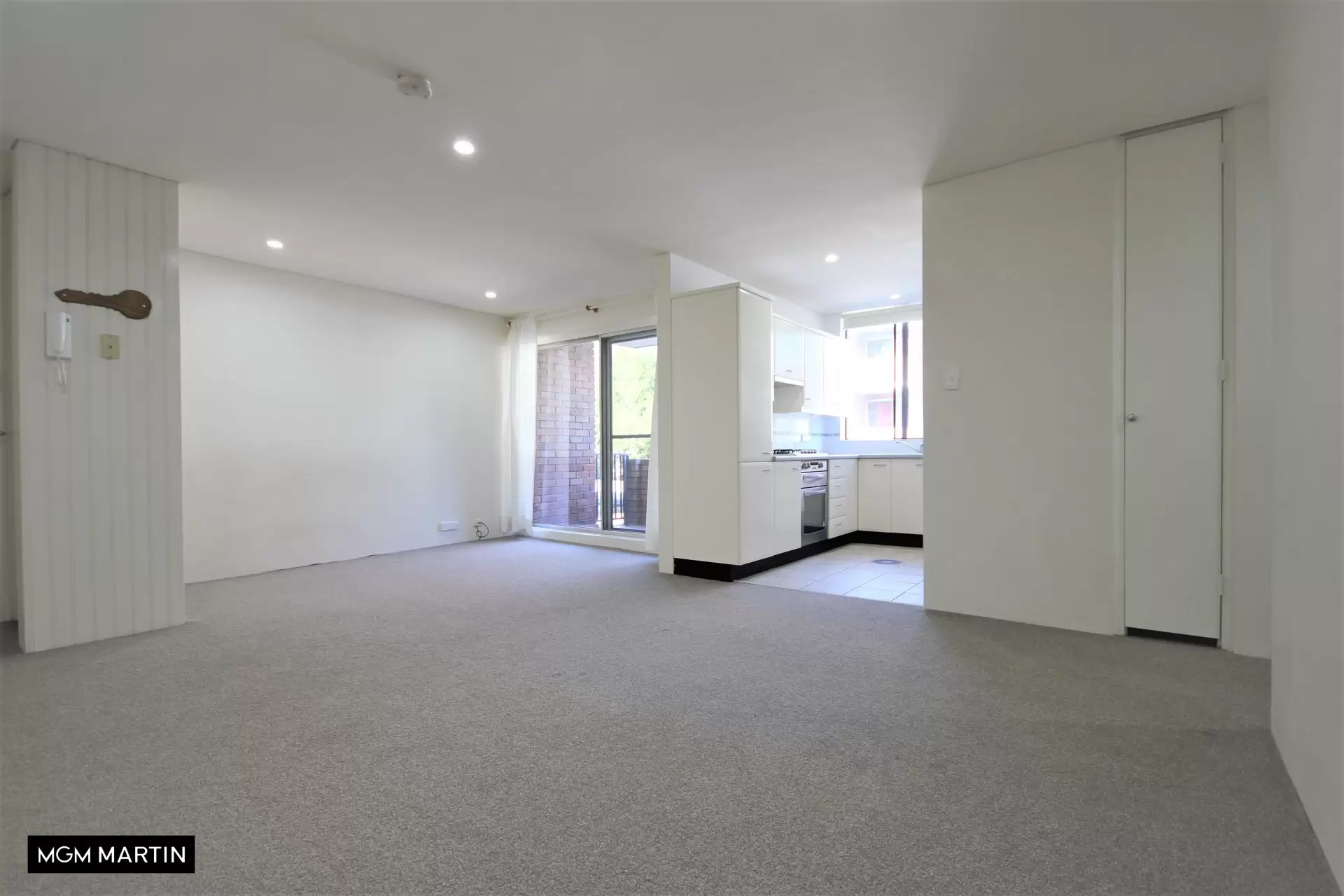 7/9 Grace Campbell Crescent, Hillsdale Leased by MGM Martin - image 1