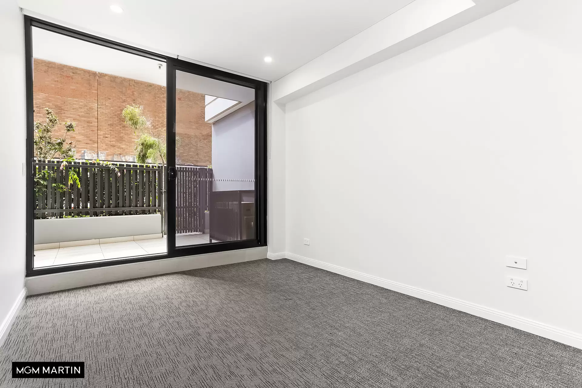 G02/6 Bourke Street, Mascot Leased by MGM Martin - image 1