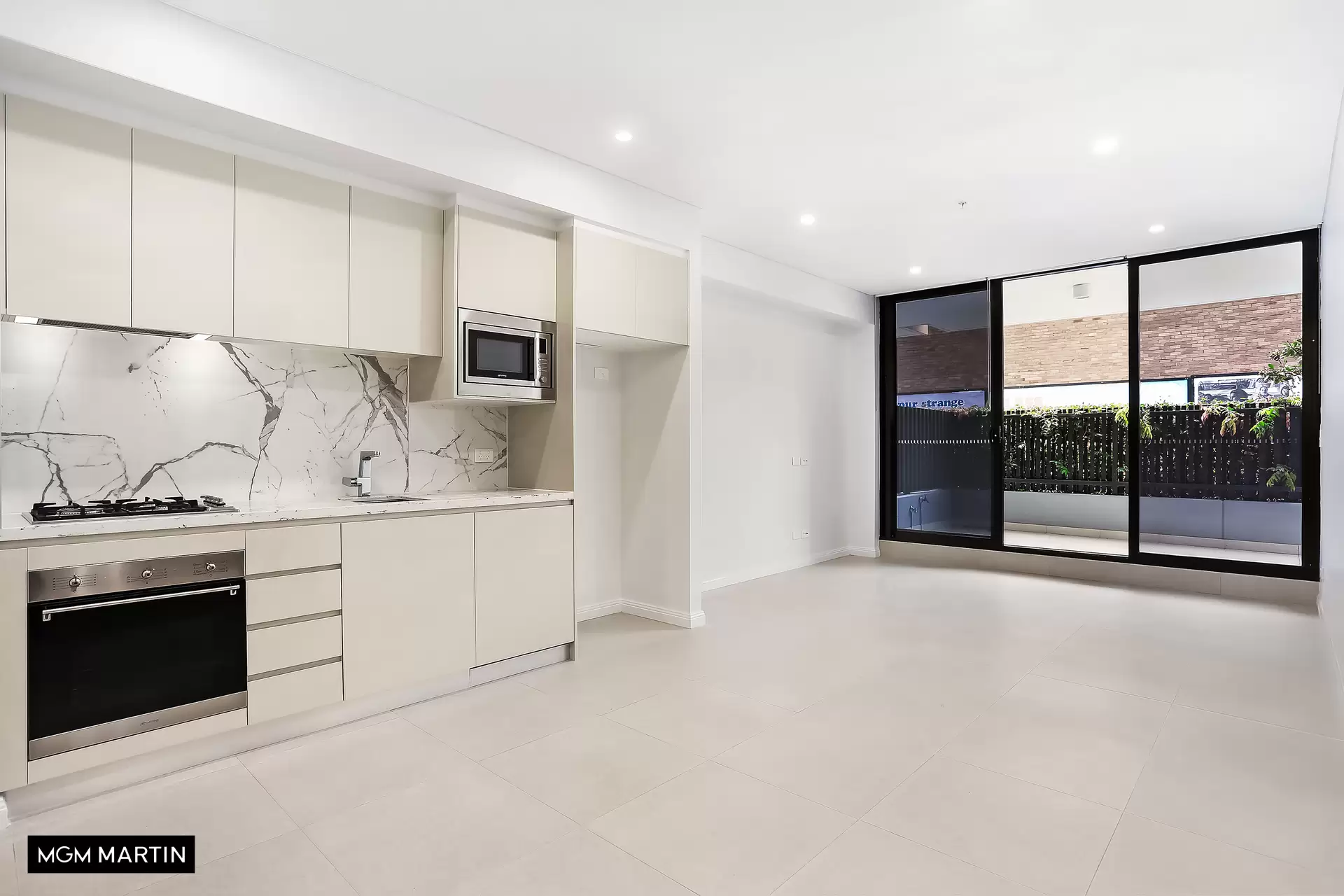 G02/6 Bourke Street, Mascot Leased by MGM Martin - image 1
