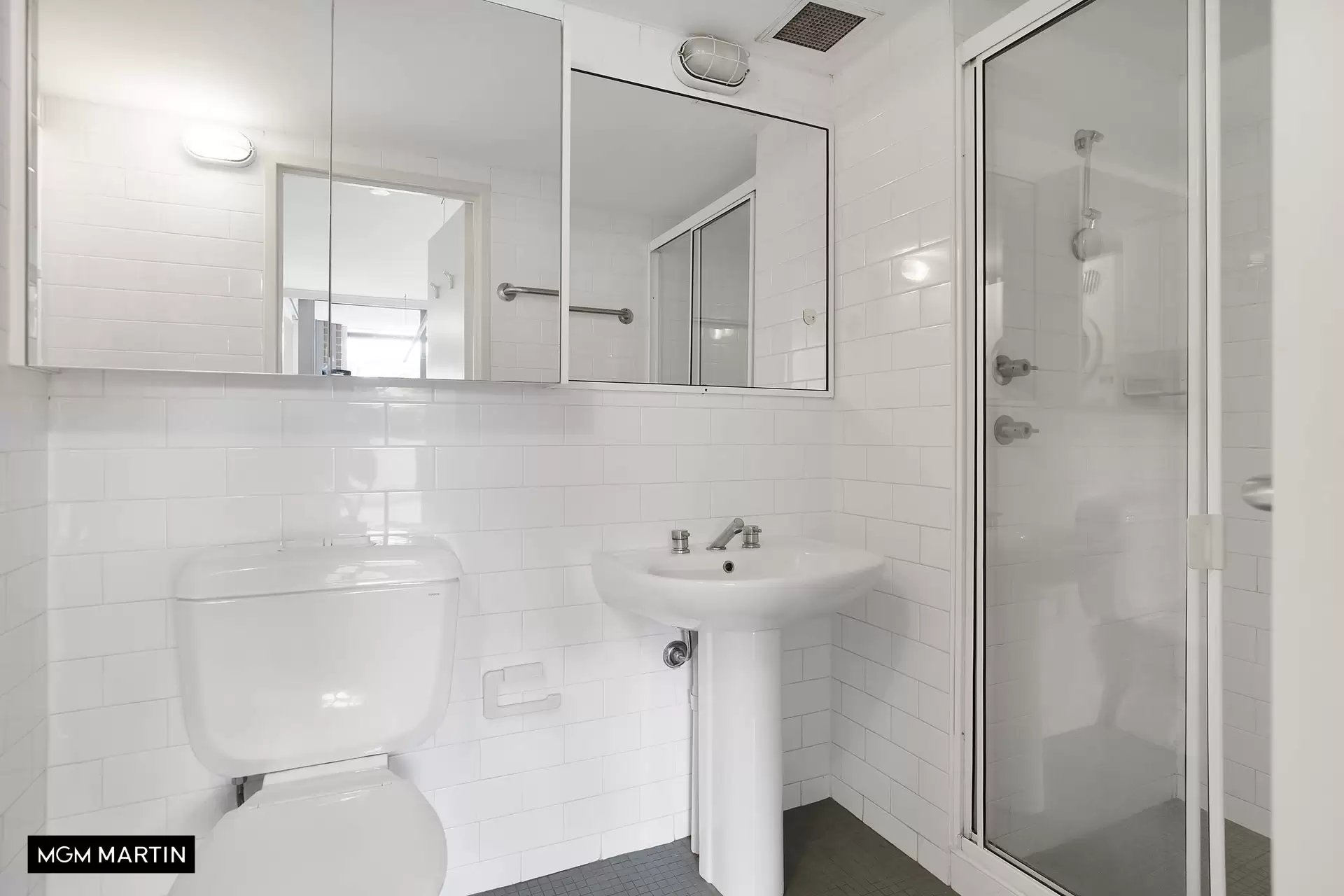 6/551 Elizabeth Street, Surry Hills Leased by MGM Martin - image 1