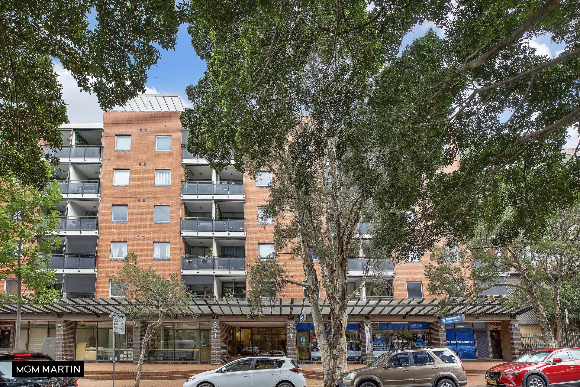 6/551 Elizabeth Street, Surry Hills Leased by MGM Martin - image 1