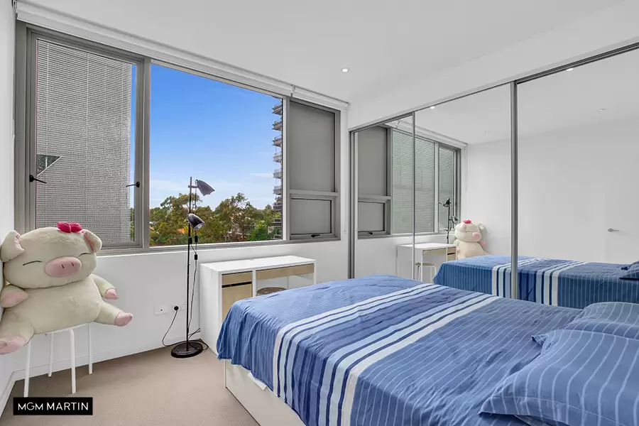 110/6C Defries Avenue, Zetland Leased by MGM Martin - image 1
