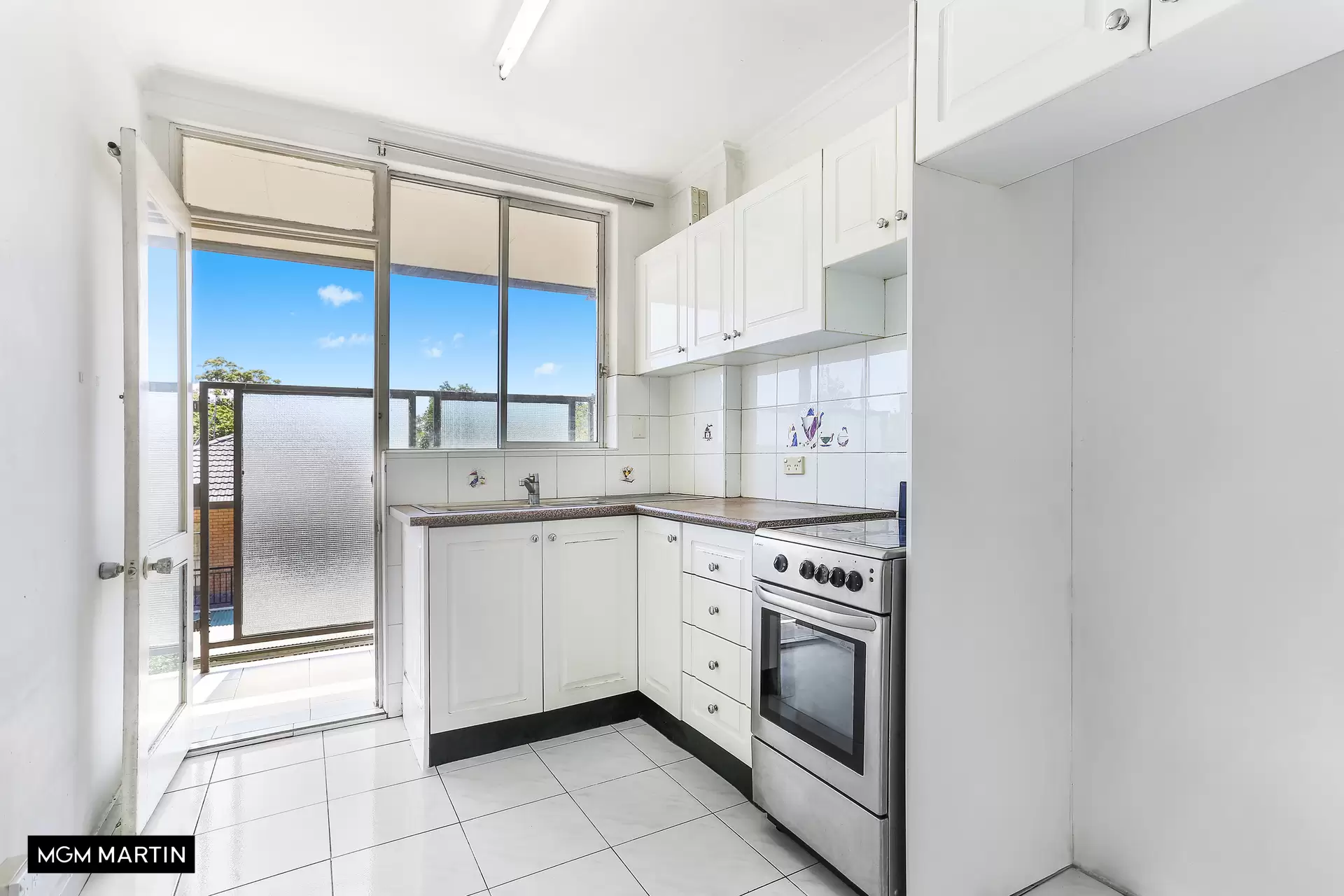 77/919 Botany Road, Mascot Leased by MGM Martin - image 1
