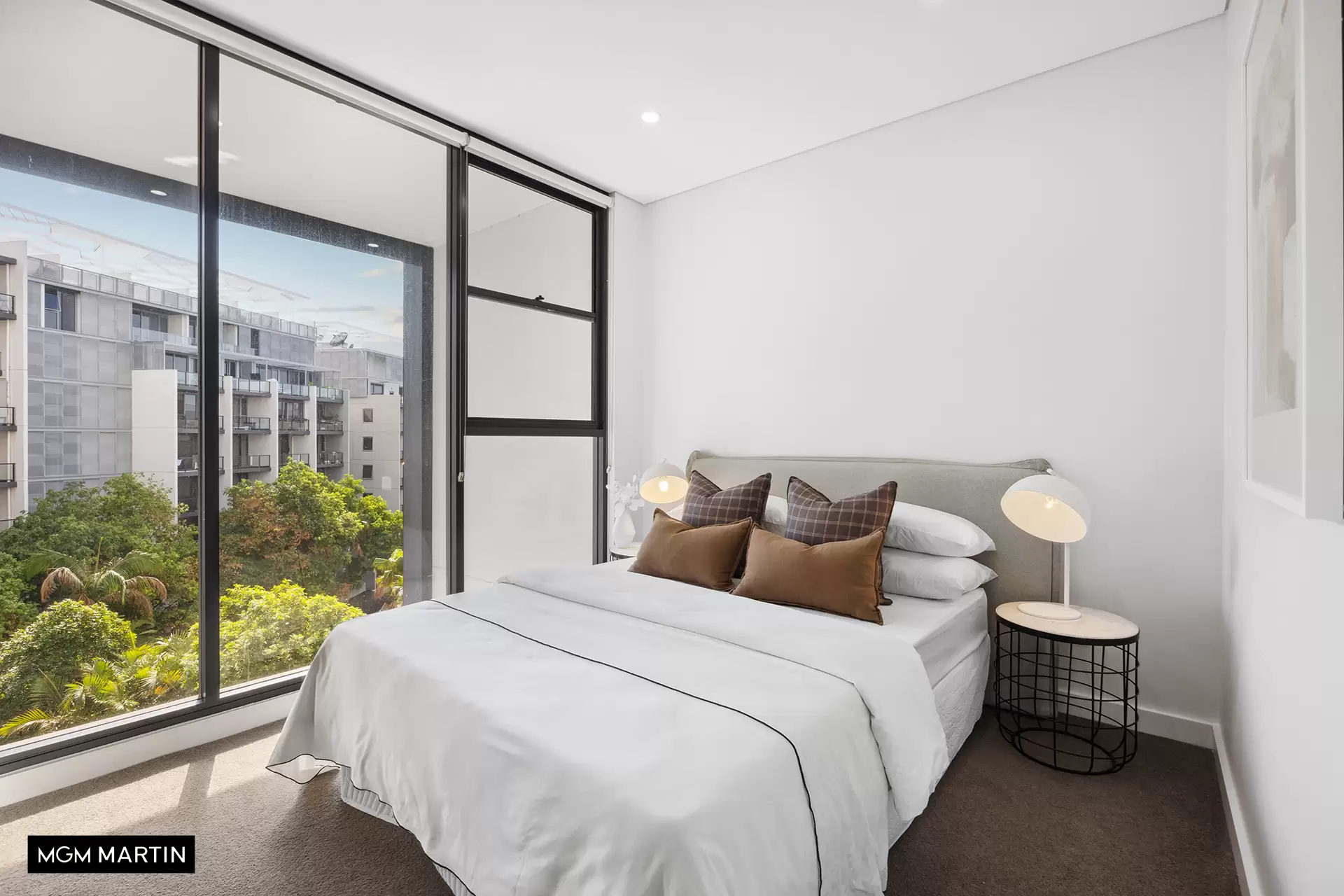 1417/8  Kingsborough Way, Zetland Leased by MGM Martin - image 1