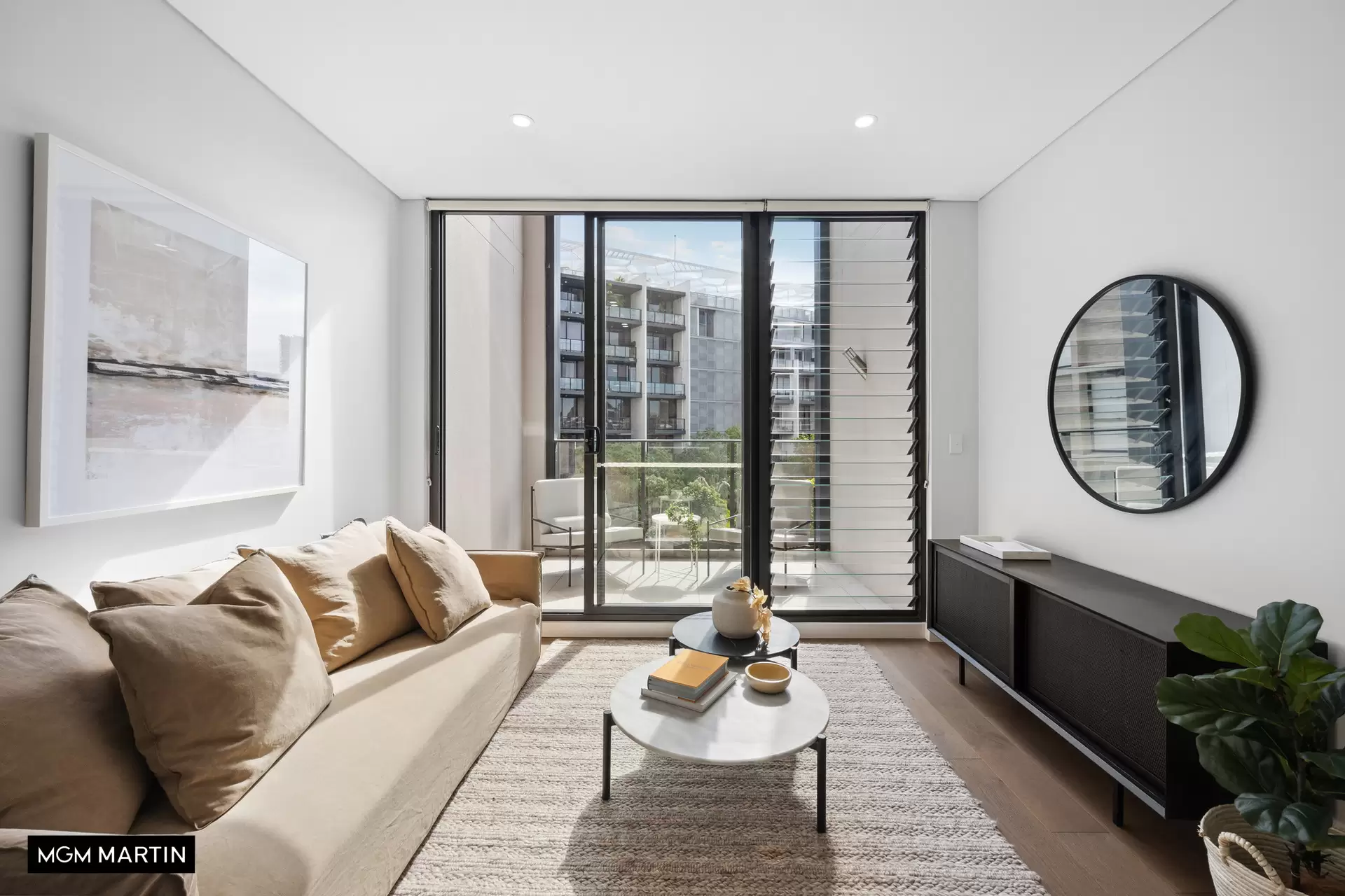 1417/8  Kingsborough Way, Zetland Leased by MGM Martin - image 1