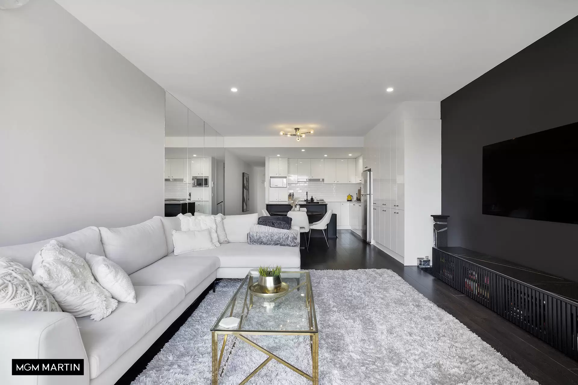 2717/98 Joynton Avenue, Zetland Leased by MGM Martin - image 1