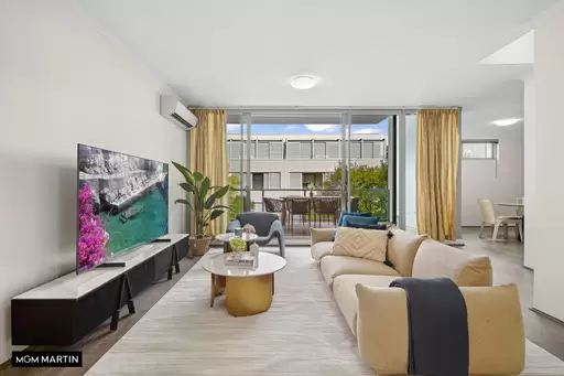 51/6a Grandstand Parade, Zetland Sold by MGM Martin