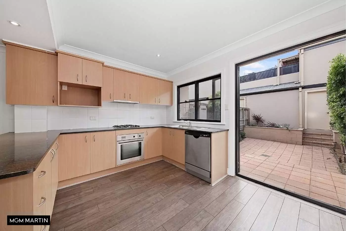 233C Queen Street, Beaconsfield Leased by MGM Martin - image 1