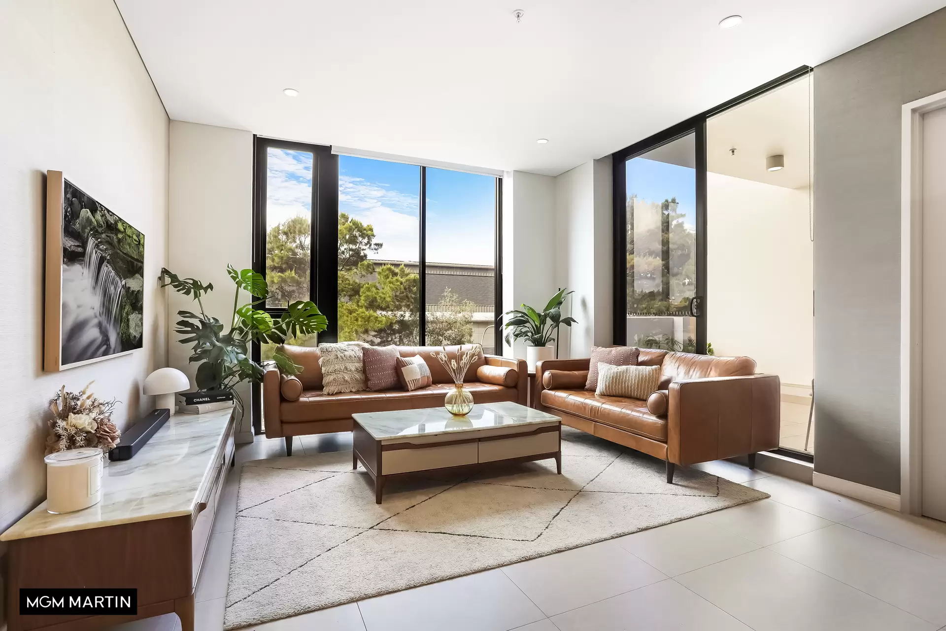 307/6 Bourke Street, Mascot Leased by MGM Martin - image 1