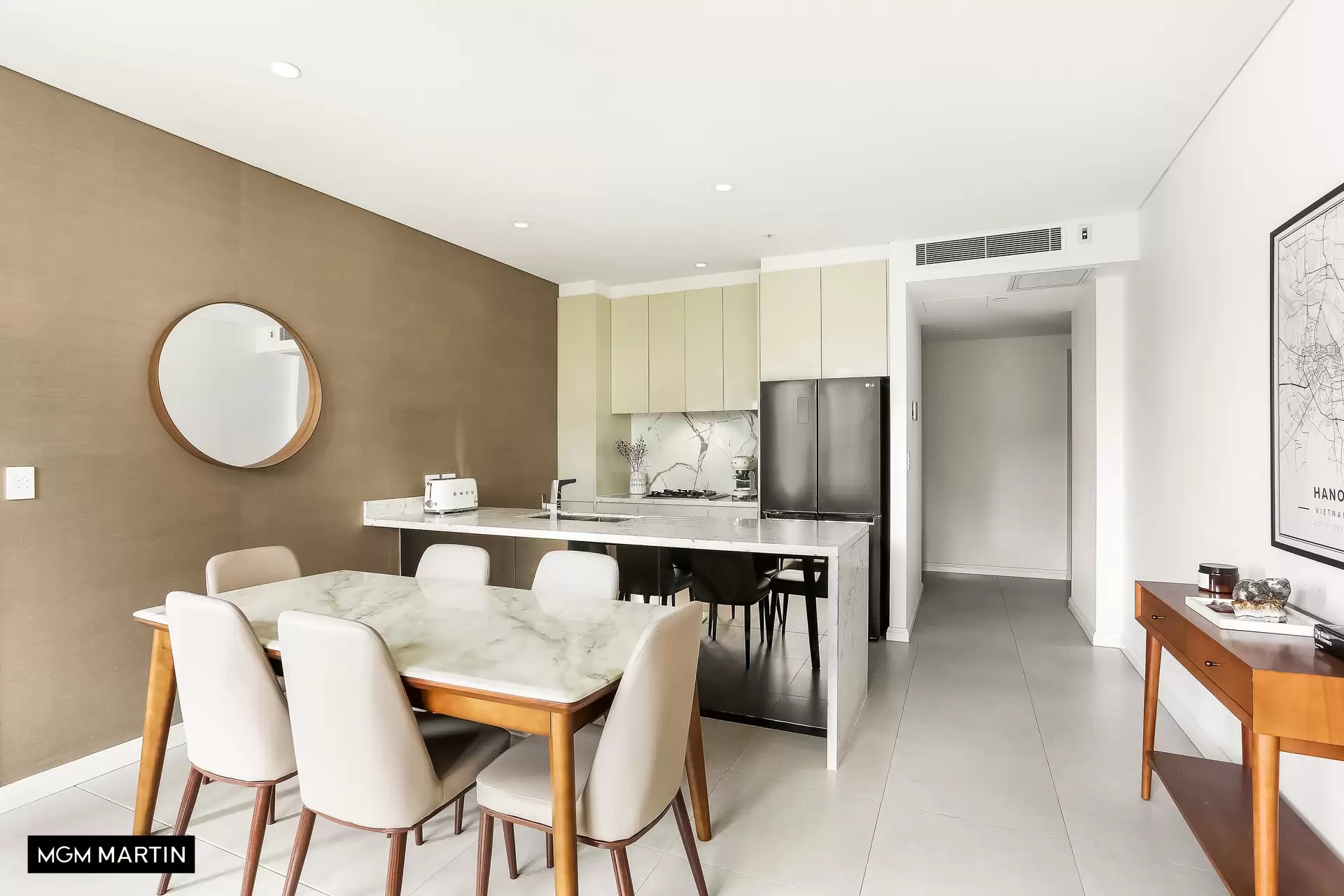 307/6 Bourke Street, Mascot Leased by MGM Martin - image 1